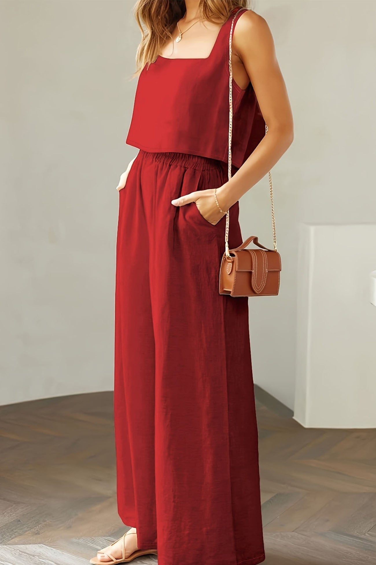 Well Tailored Pants with a Graceful Silhouette