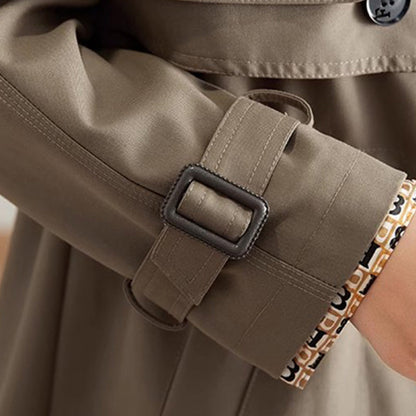 Beautifully Finished Coat in a Timeless Design