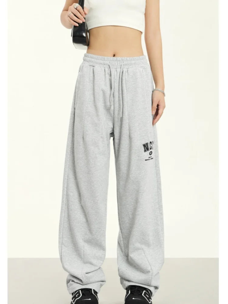 Gracefully Styled Pants for Any Occasion