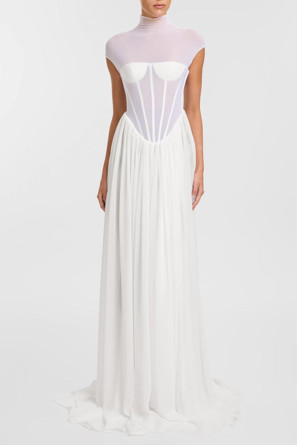 Beautifully Finished Dress in a Timeless Design