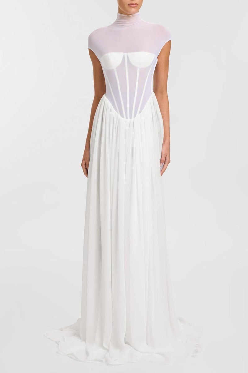 Beautifully Finished Dress in a Timeless Design