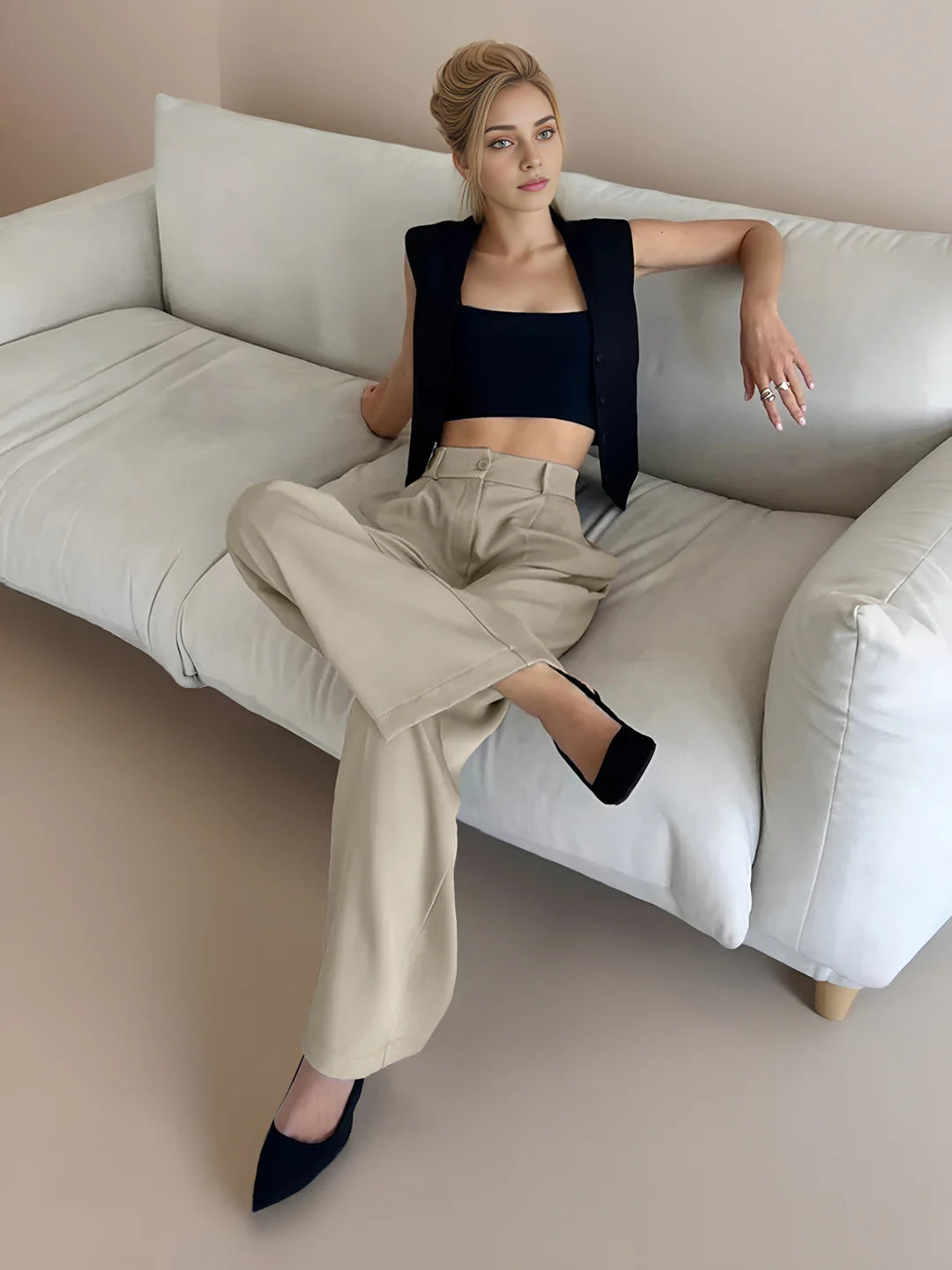 Well Tailored Pants with a Graceful Silhouette