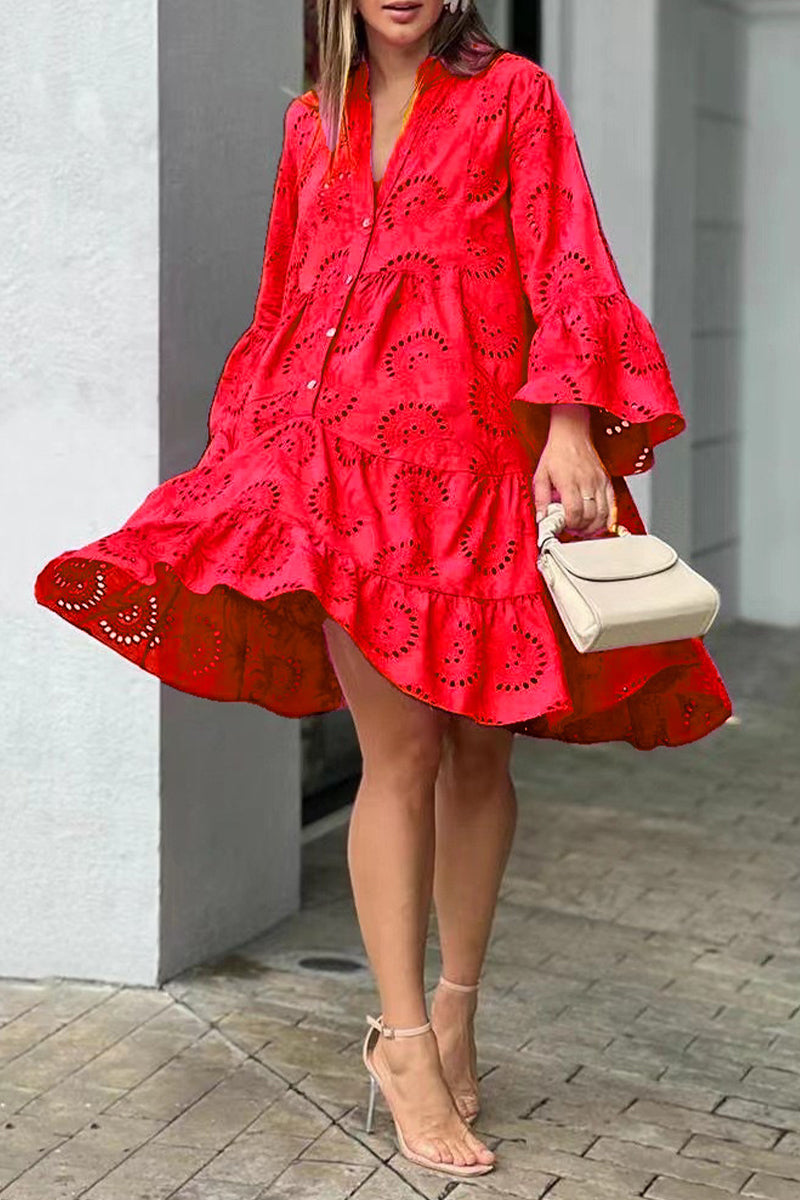 Beautifully Finished Dress in a Timeless Design