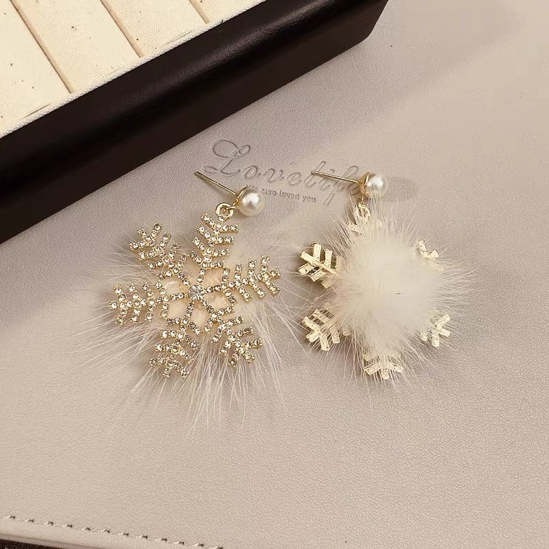 Delicate Artisan Pearl Earring
