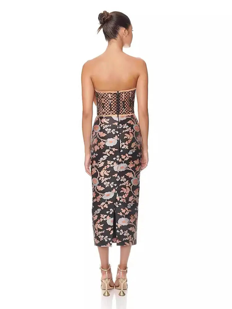 A Vintage Style Dress with Delicate Timeless Details