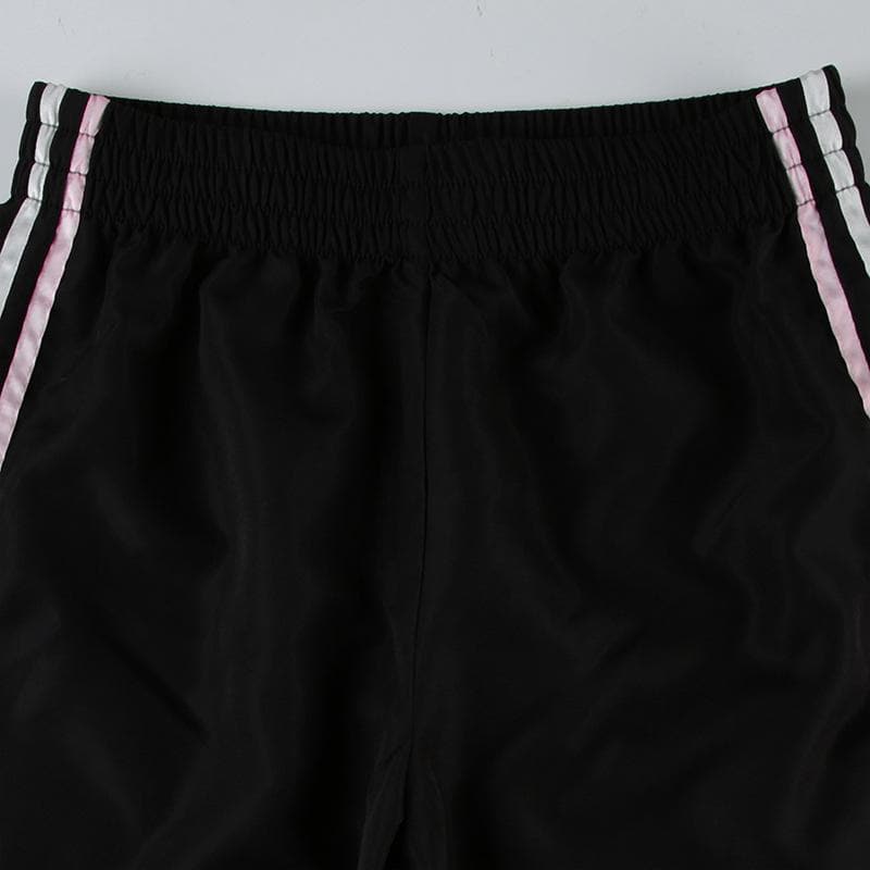 Elegantly Styled Pants for Everyday Wear