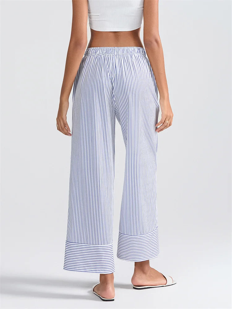 Effortlessly Elegant Garment with a Timeless Design