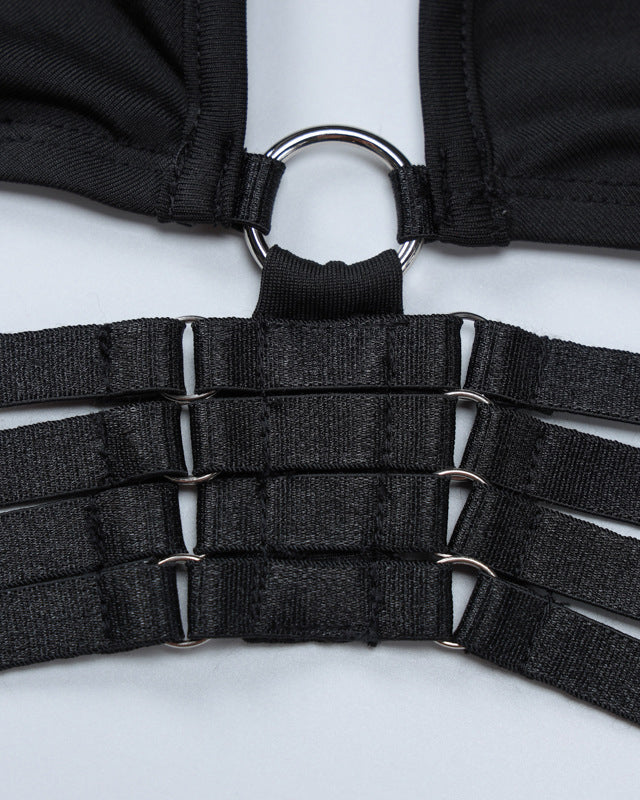 Effortlessly Elegant Pants with a Timeless Design