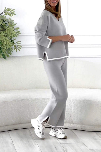 Classic Vintage Sweater with a Flattering Fit