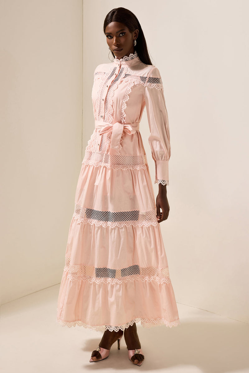 Beautifully Finished Dress in a Timeless Design