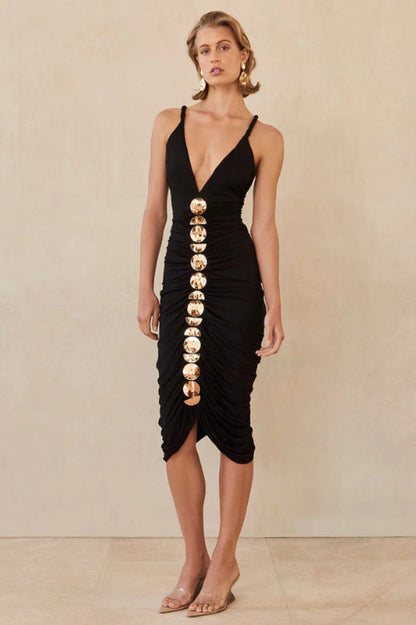 Beautifully Finished Dress in a Timeless Design
