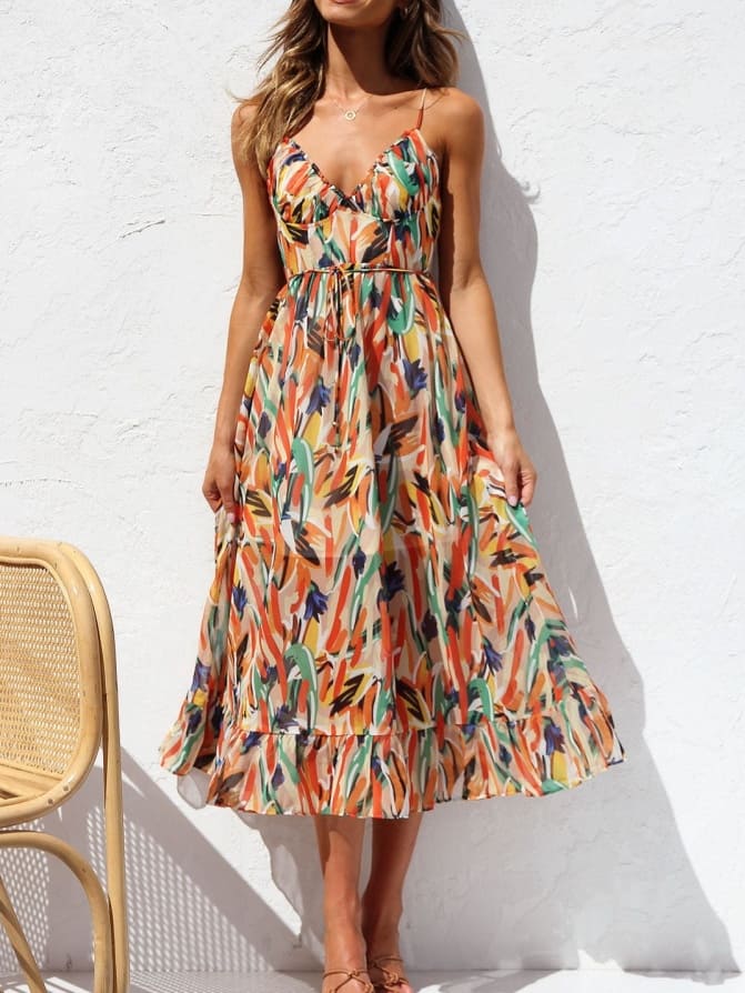 Gracefully Styled Dress for Any Occasion