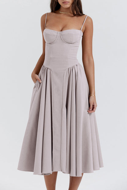 Classic Vintage & Enduringly Stylish Dress