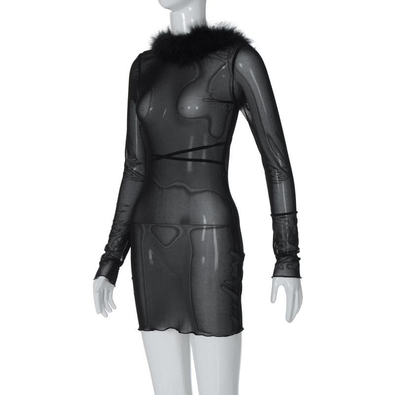 Beautifully Finished Dress in a Timeless Design