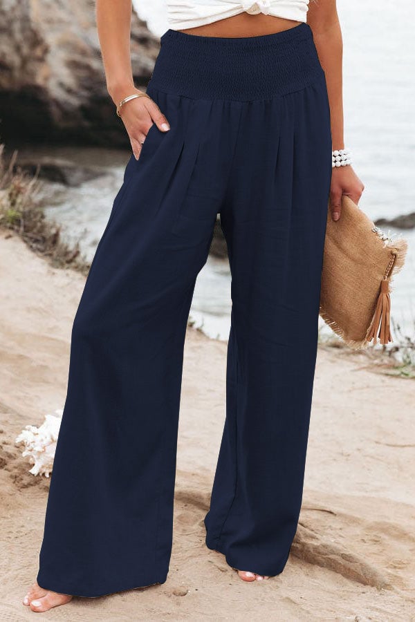 Classic Vintage Pants with a Flattering Fit