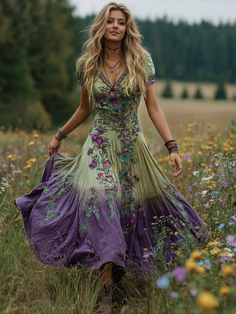 Classic Vintage Dress with a Flattering Fit