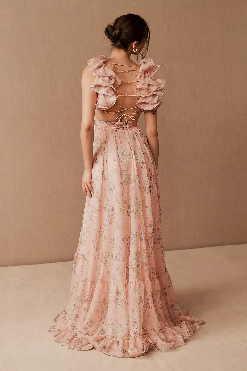 Beautifully Crafted Dress in a Classic Style