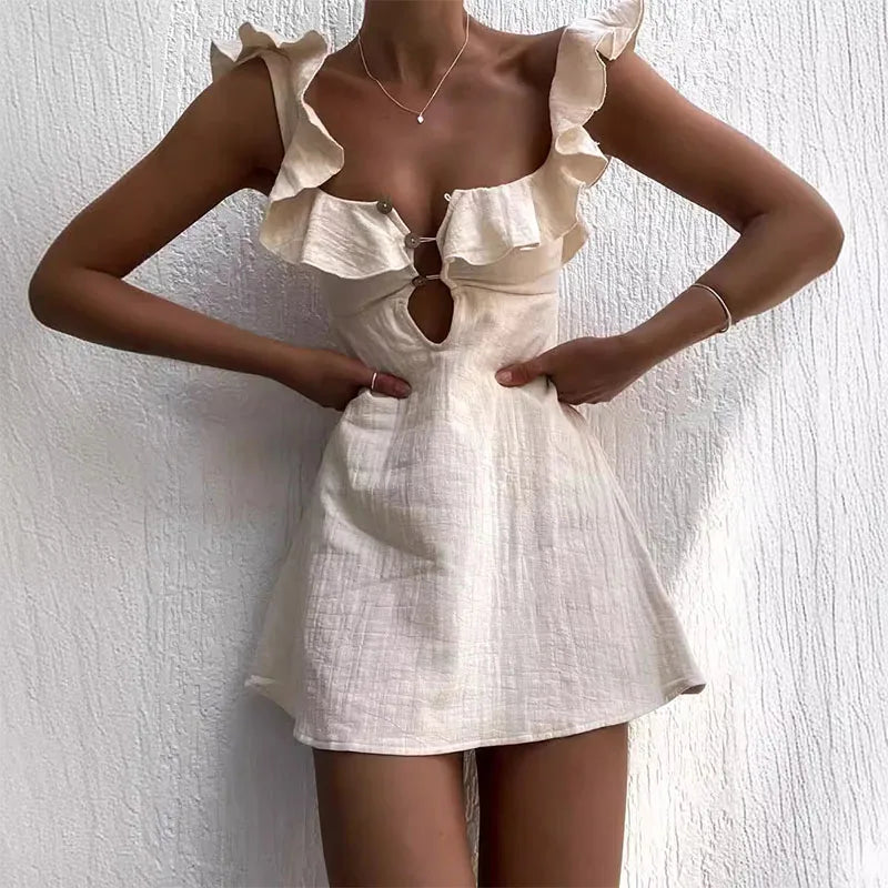 Beautifully Finished Dress in a Timeless Design
