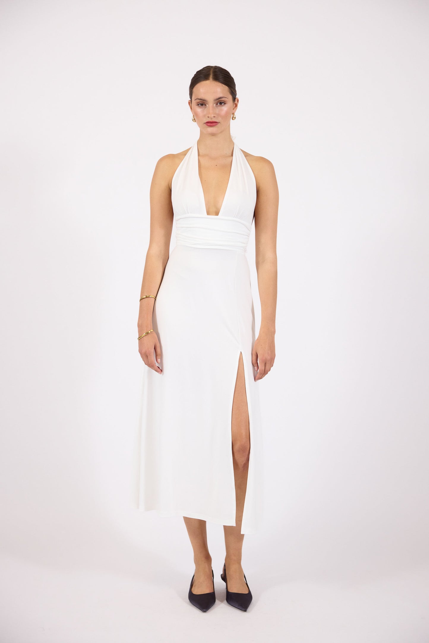 Gracefully Styled Dress for Any Occasion