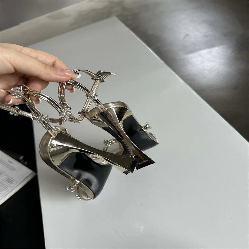 Elegant Orthopedic Pumps for Every Step