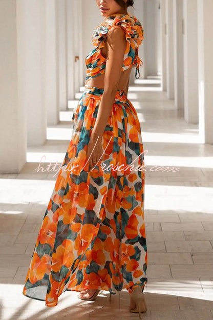 Gracefully Styled Dress for Any Occasion