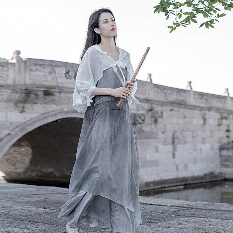 Classic Vintage & Enduringly Stylish Dress