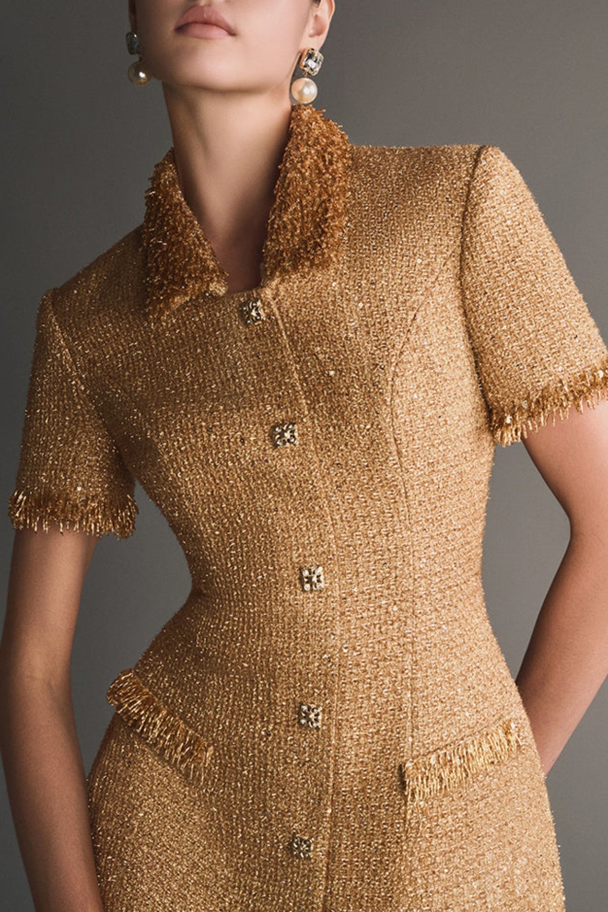 Well Tailored Dress with a Graceful Silhouette