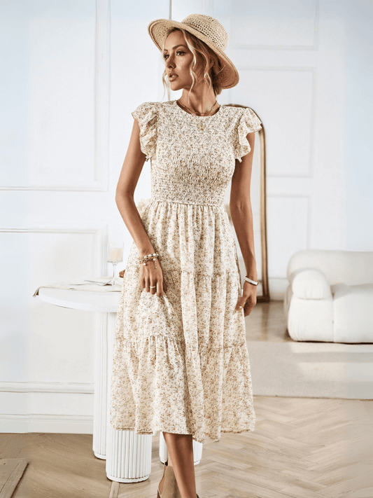 Well Tailored Dress with a Graceful Silhouette