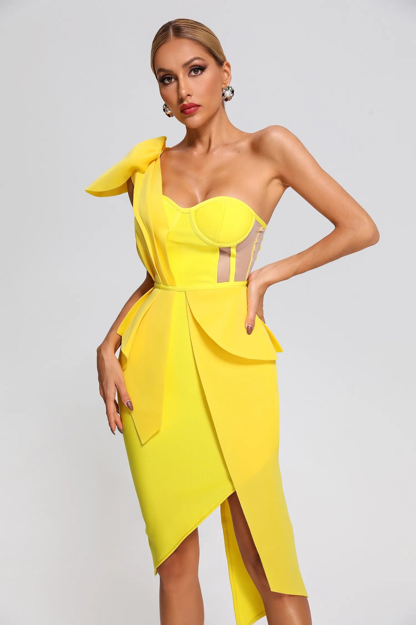 Classic Vintage & Enduringly Stylish Dress