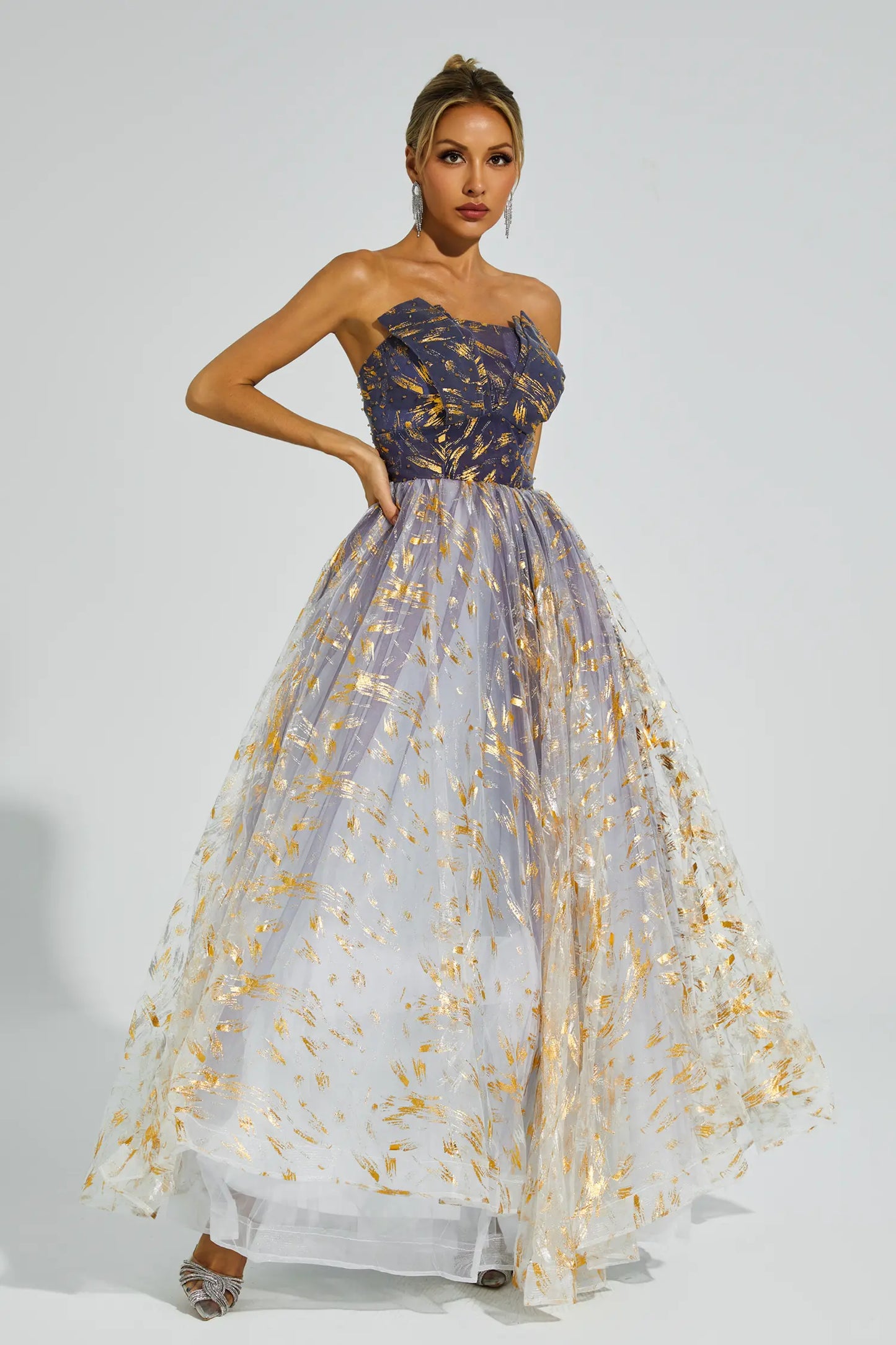 Polished Dress with an Effortless Classic Look
