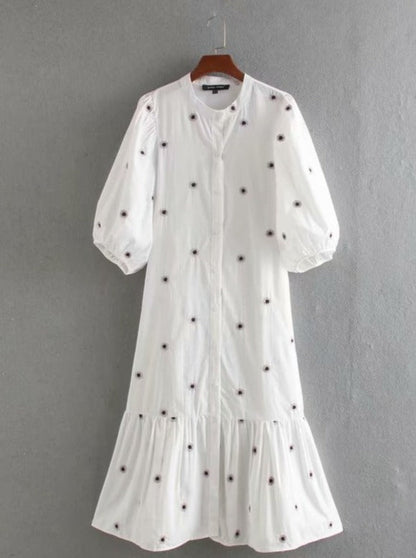 Classic Vintage & Enduringly Stylish Dress