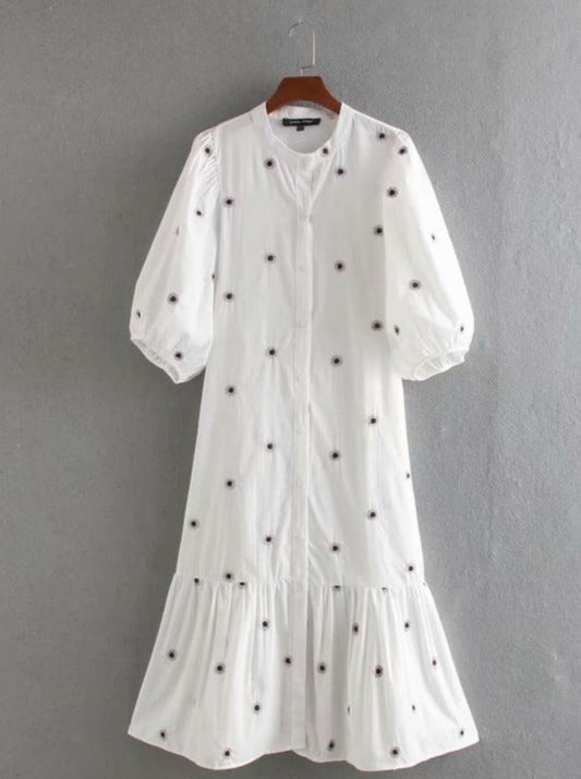 Classic Vintage & Enduringly Stylish Dress