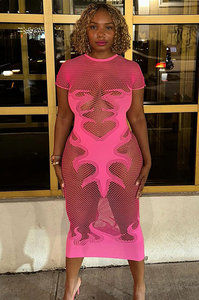 Gracefully Styled Dress for Any Occasion