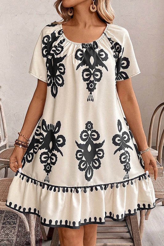 Effortlessly Elegant Dress with a Timeless Design