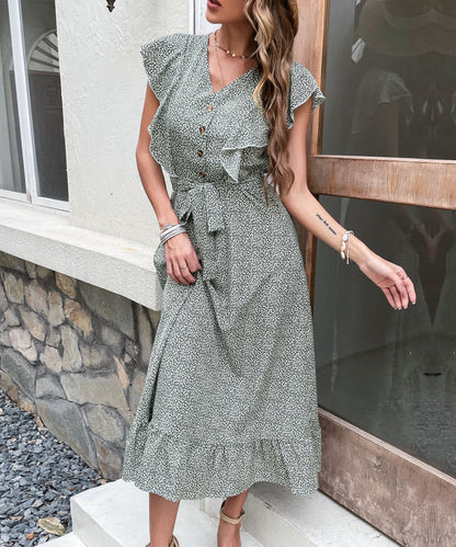 Sophisticated Dress with a Clean Classic Look