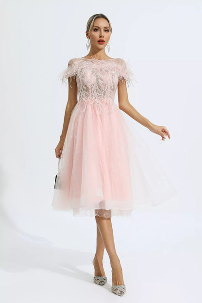 Beautifully Crafted Dress in a Classic Style