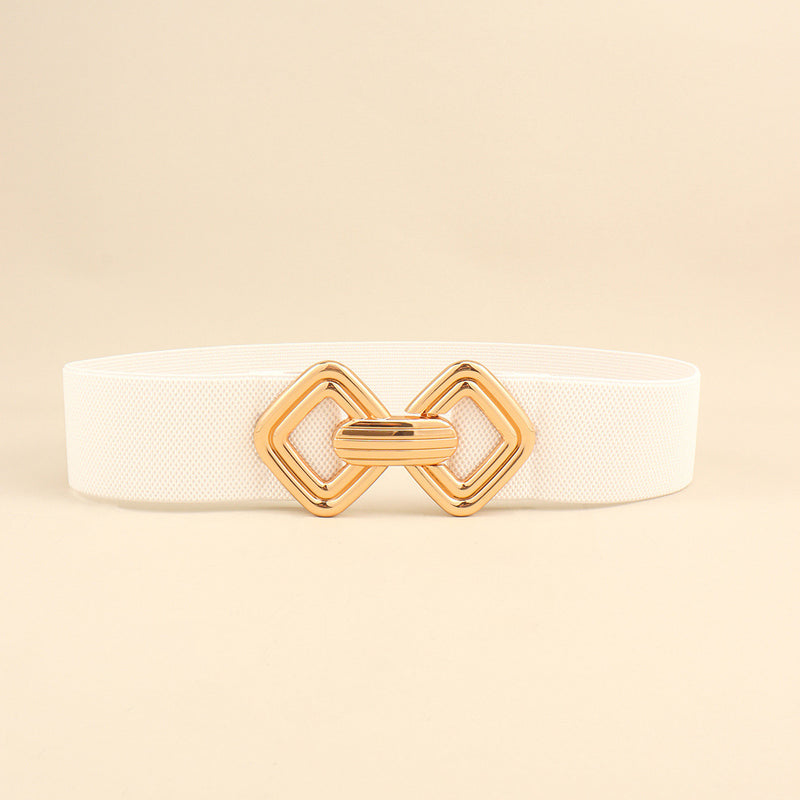 Sophisticated Garment with a Clean Classic Look
