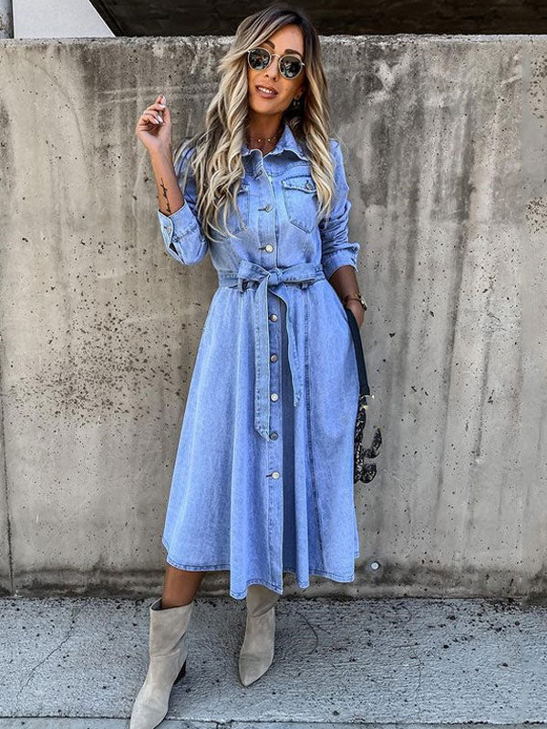 Sophisticated Dress with a Clean Classic Look