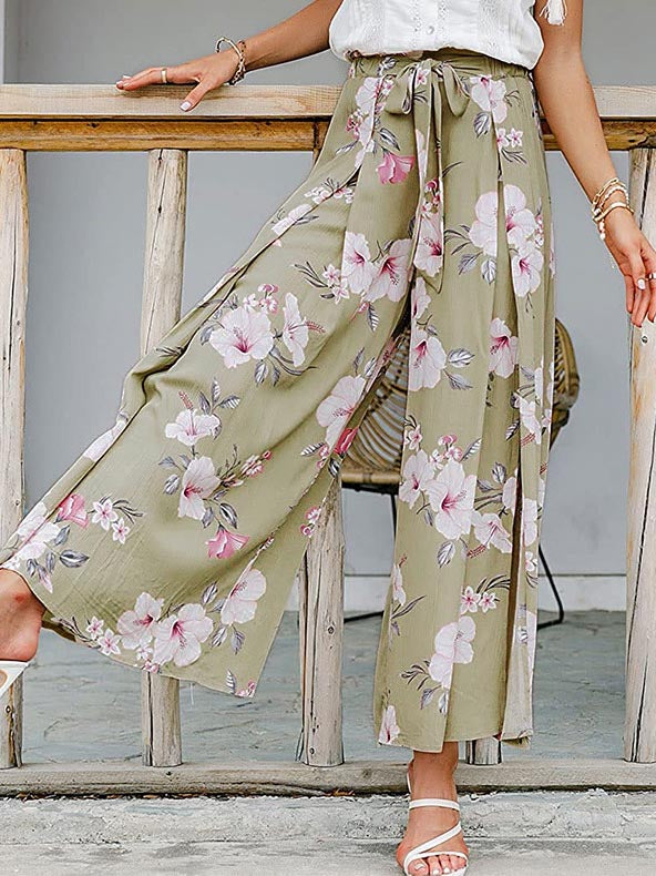 Sophisticated Pants with a Clean Classic Look