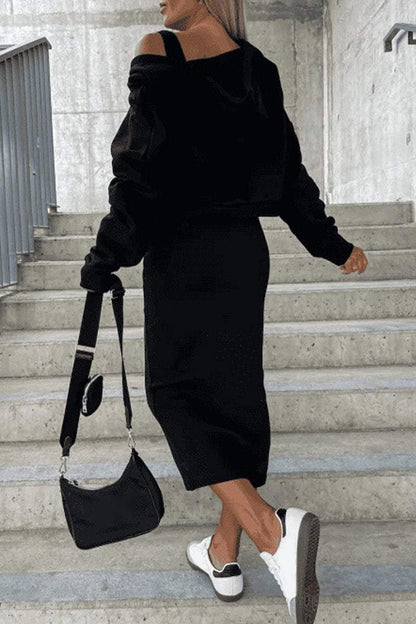 Classic Vintage Sweater with a Flattering Fit