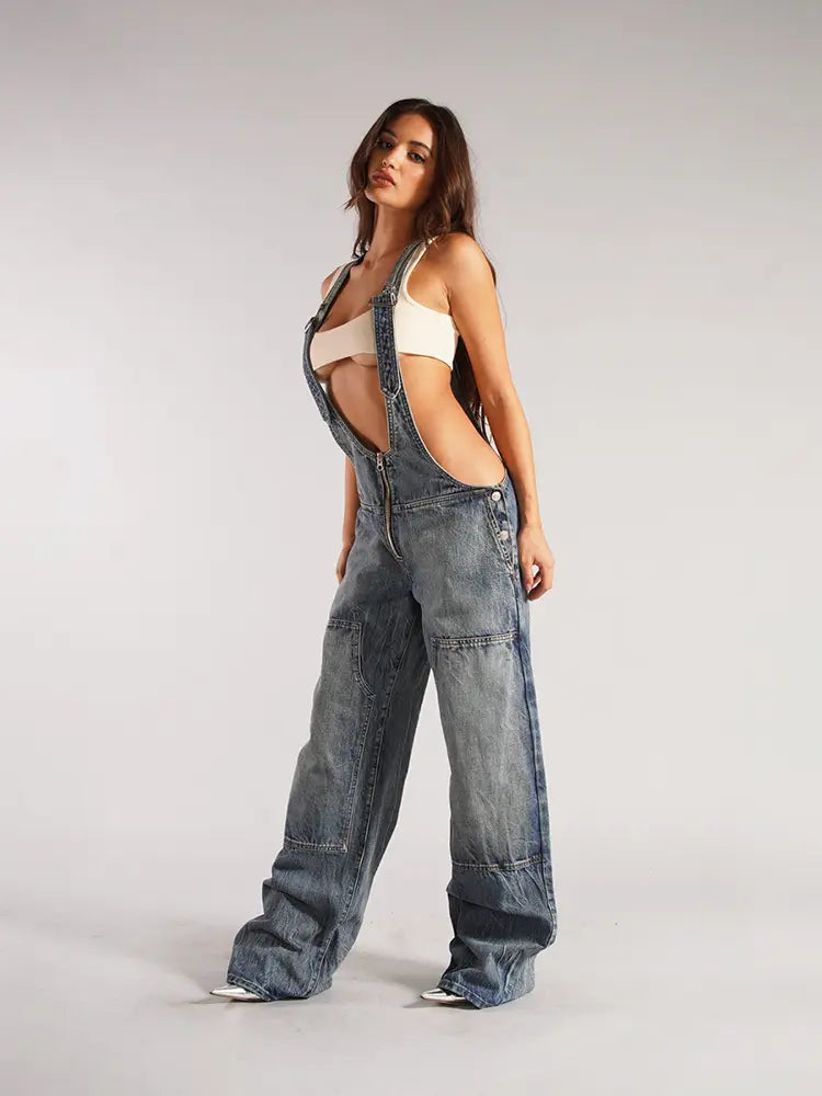 Gracefully Styled Garment for Any Occasion
