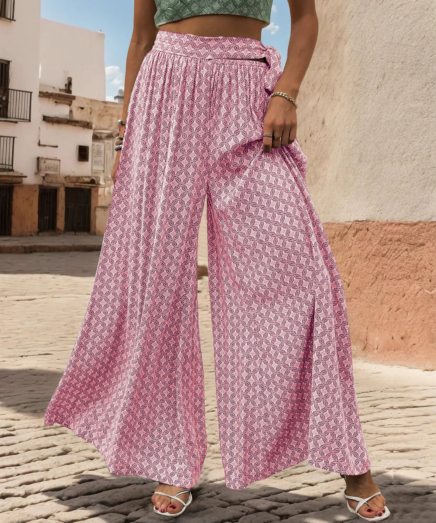 Effortlessly Elegant Garment with a Timeless Design