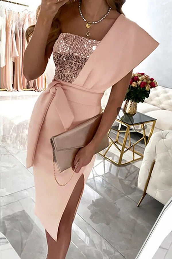 Polished Dress with an Effortless Classic Look