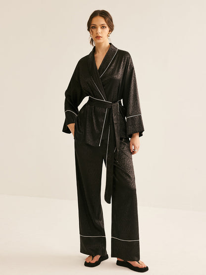 Polished Pants with an Effortless Classic Look