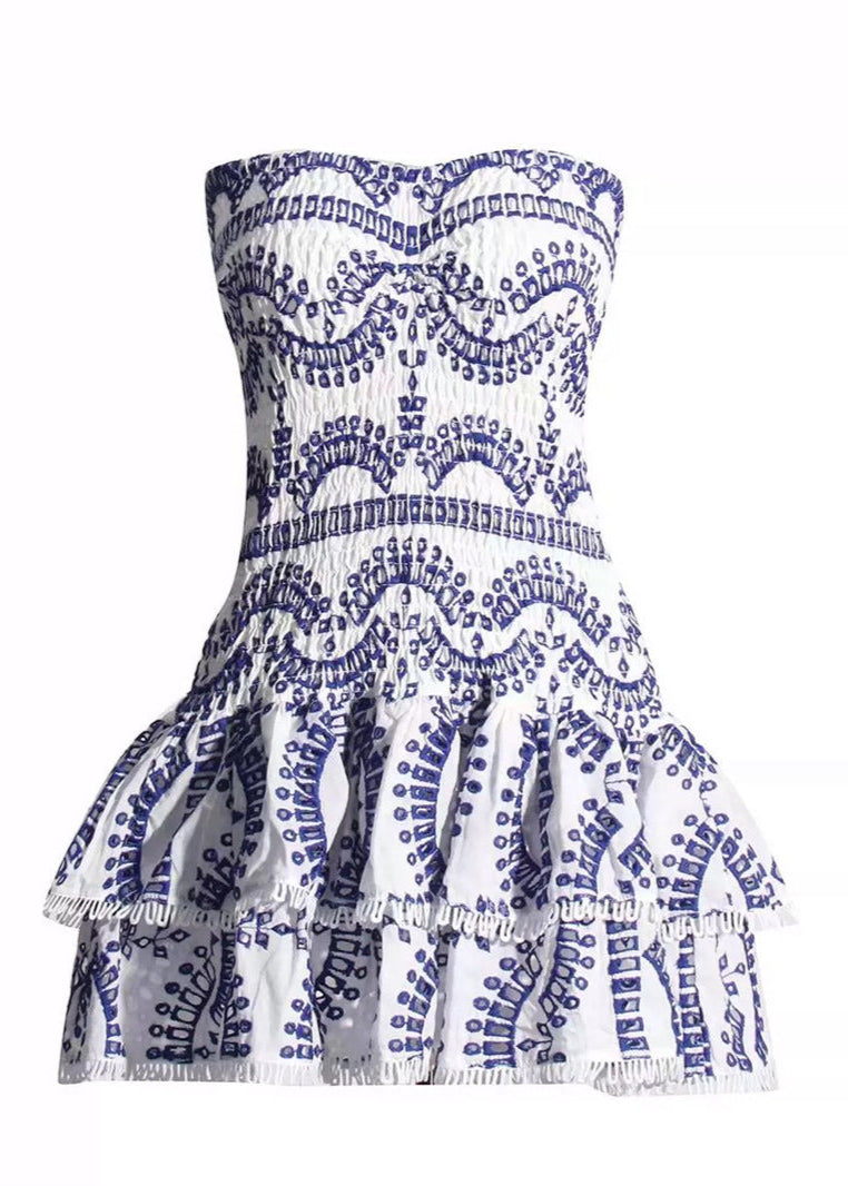 Classic Vintage & Enduringly Stylish Dress
