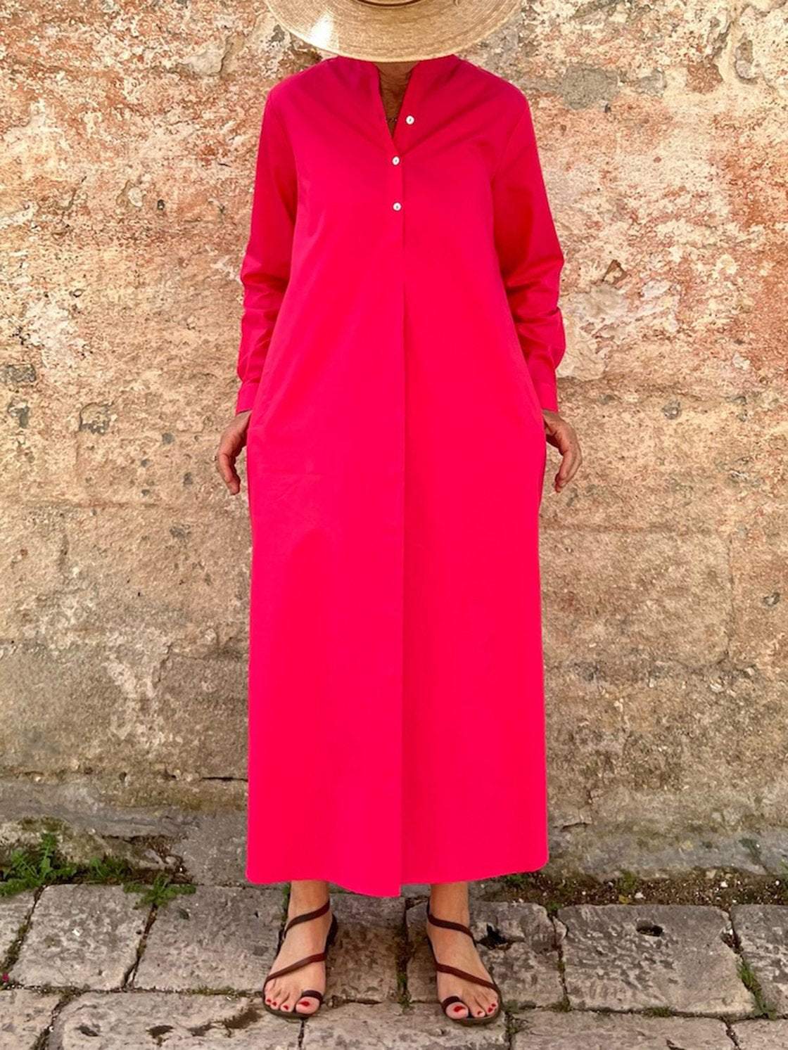 Gracefully Styled Dress for Any Occasion