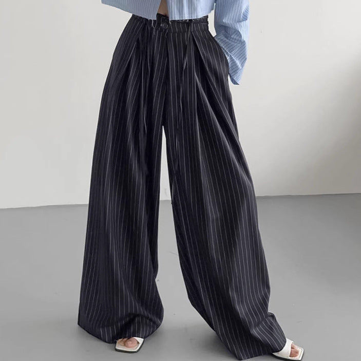 Polished Pants with an Effortless Classic Look