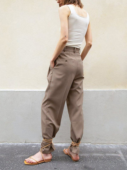 Beautifully Finished Pants in a Timeless Design