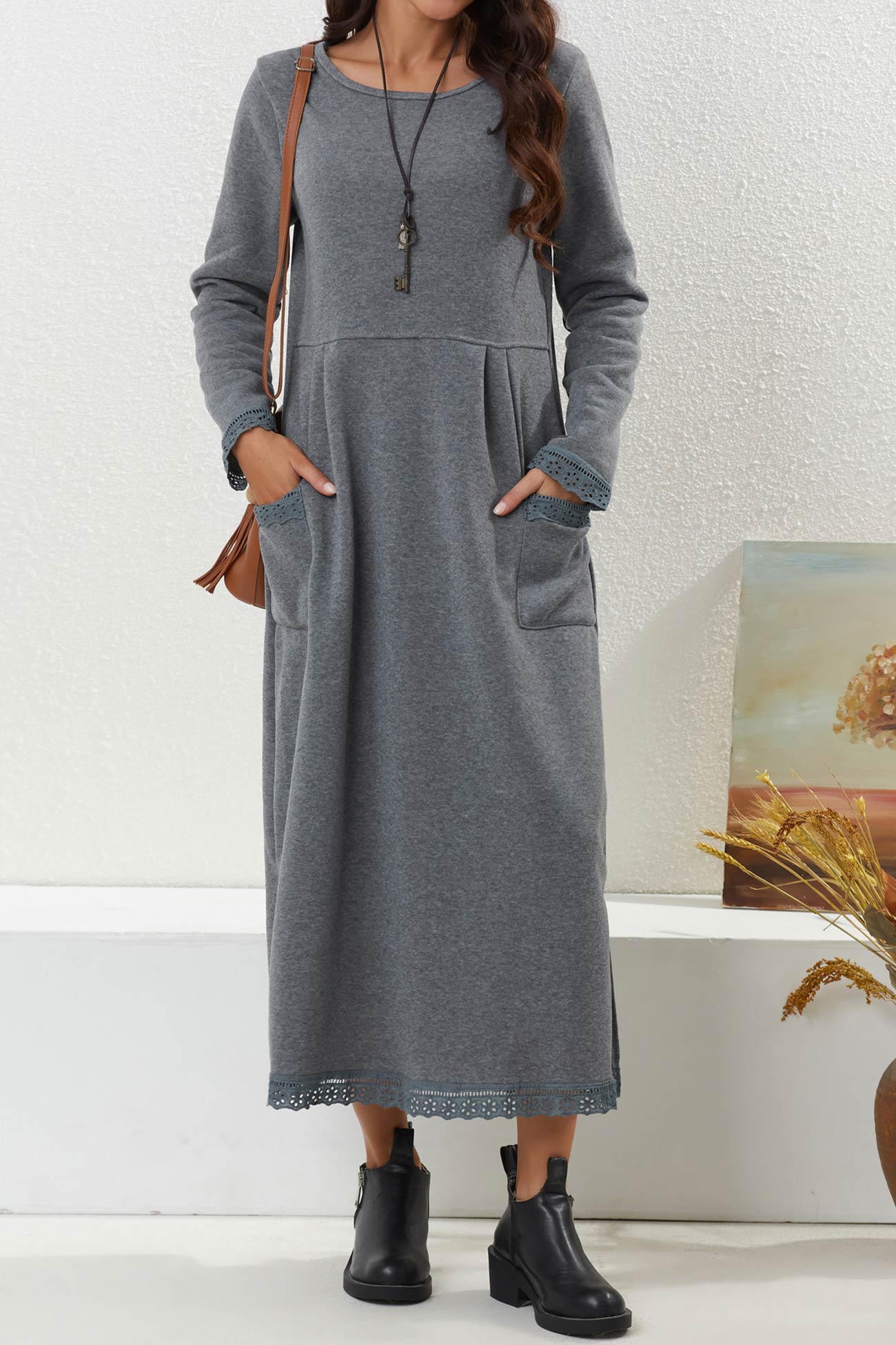 Sophisticated Dress with a Clean Classic Look