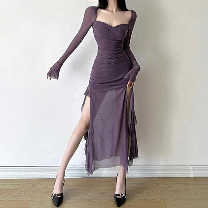 A Vintage Style Dress with Delicate Timeless Details
